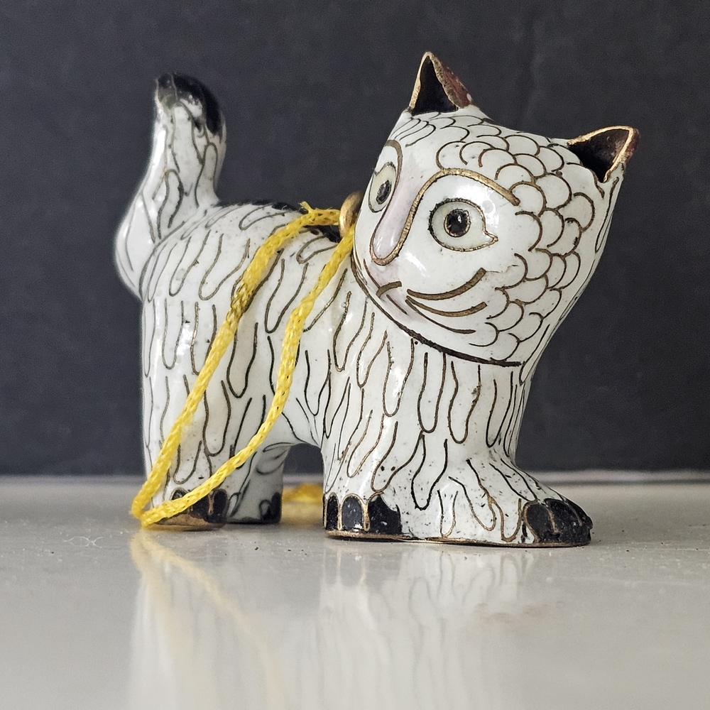 Whimsical Vintage Cloisonne Cat Ornament - White and Black - Picture 6 of 10